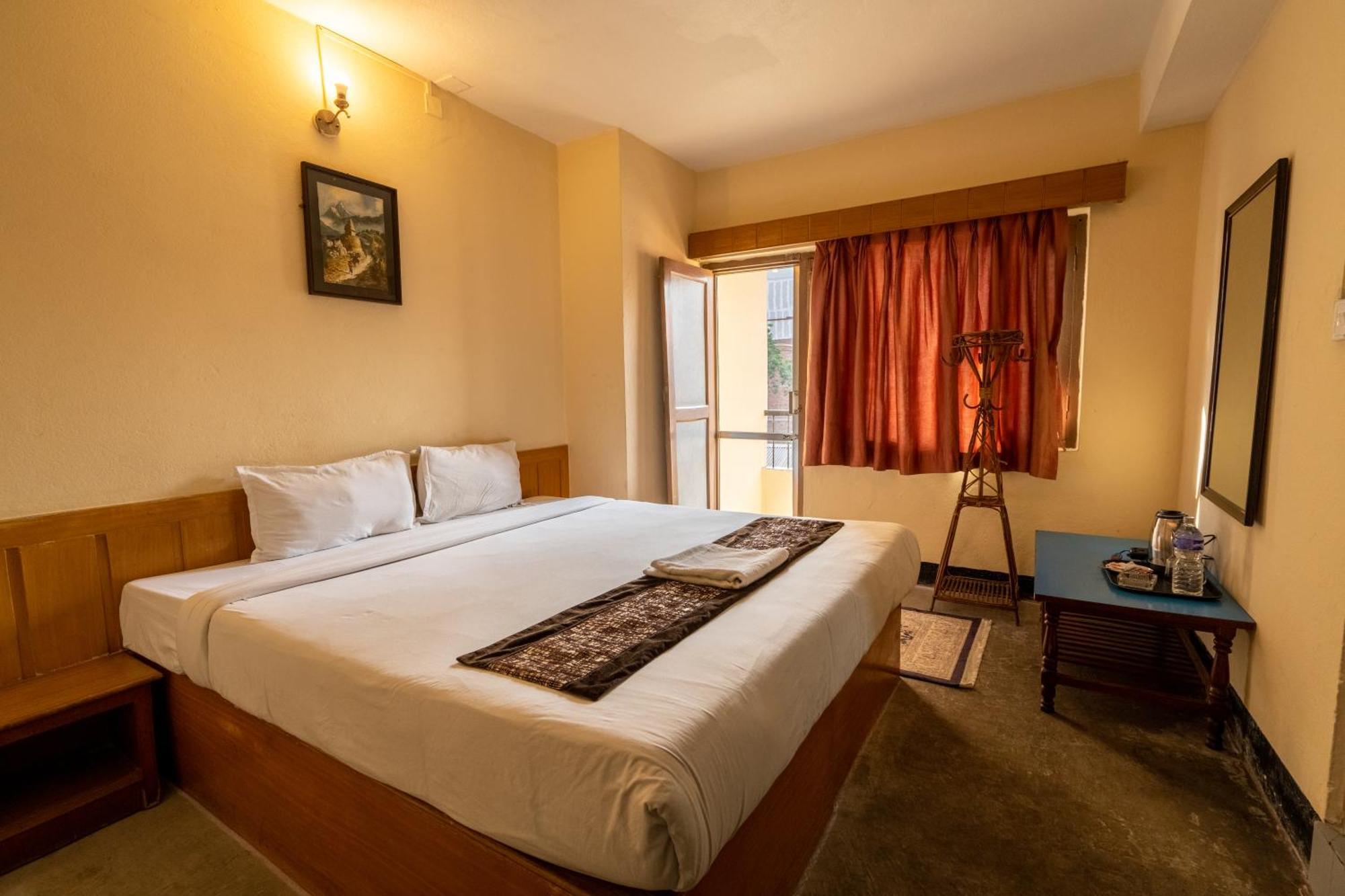 Hotel Nana Katmandu Dış mekan fotoğraf