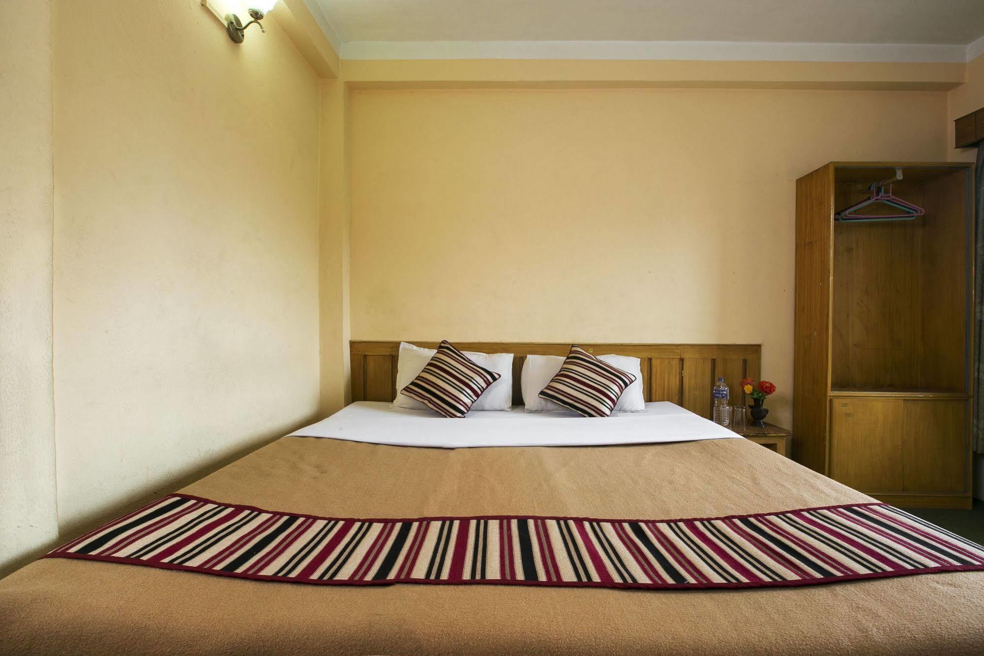 Hotel Nana Katmandu Dış mekan fotoğraf